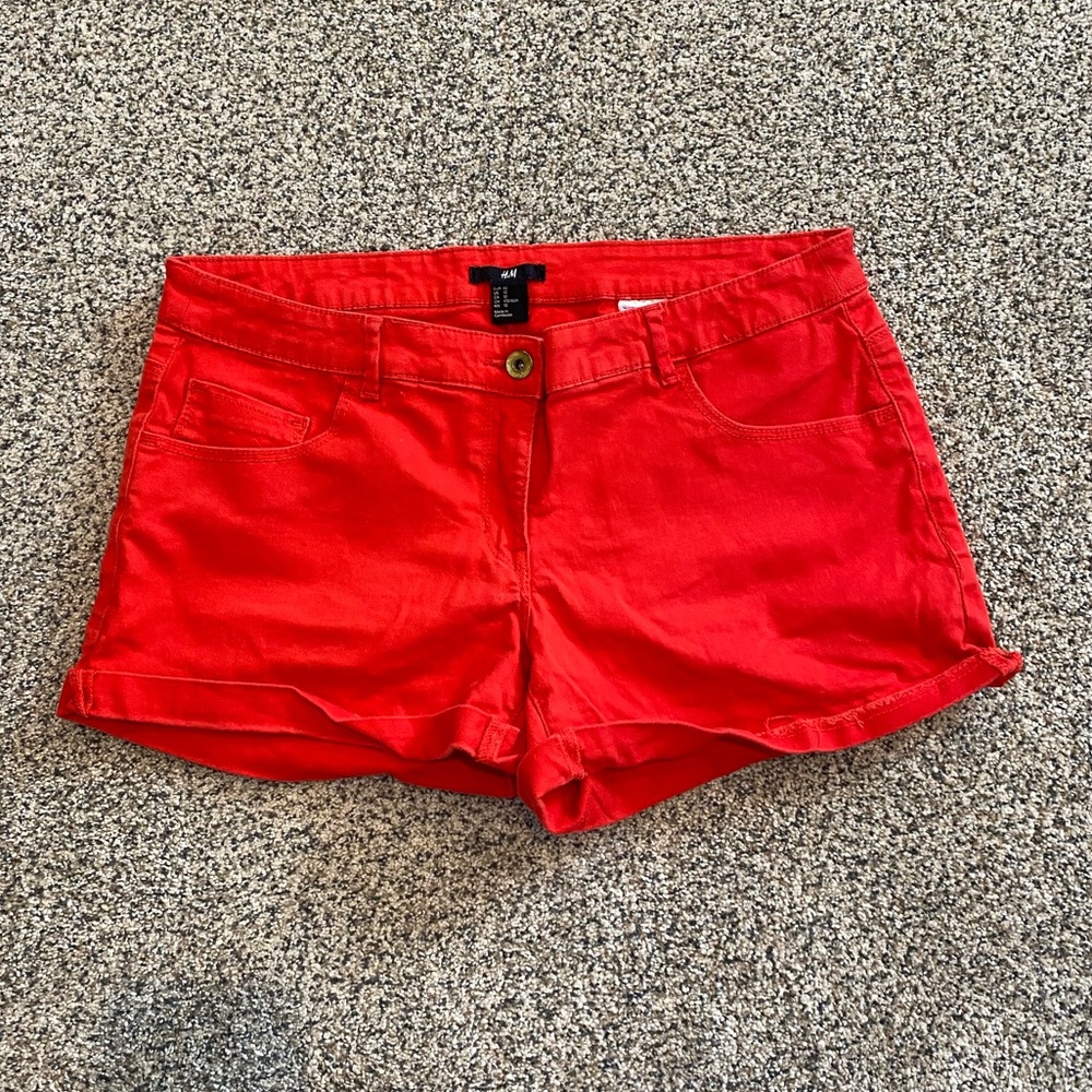 Red shorts
